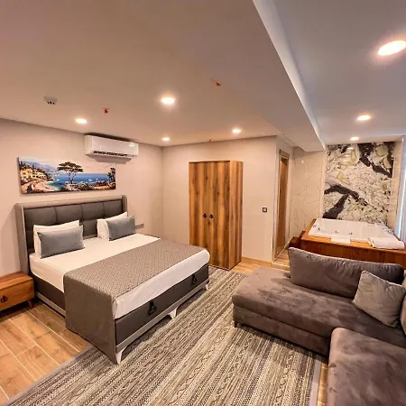 Old Town Point & Ξενοδοχείο Αττάλεια