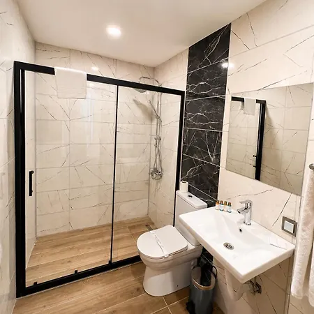 Old Town Point & Hotel 4*