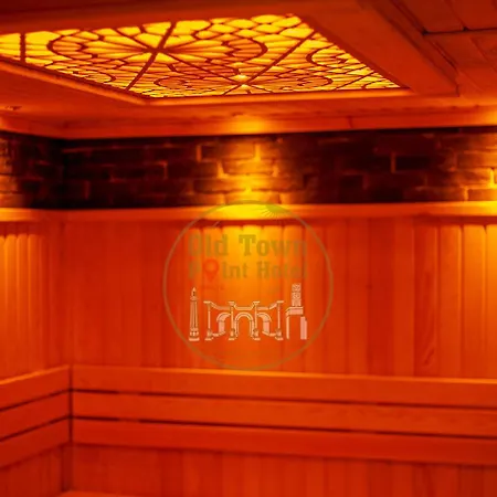 酒店 Old Town Point & 4*