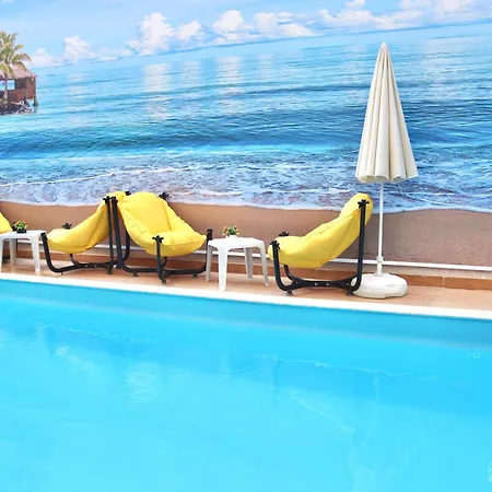 Old Town Point & Hotel