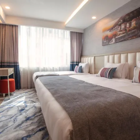 Old Town Point & Otel