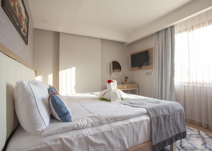 Old Town Point & Otel Antalya