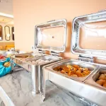 Otel Old Town Point & 4*
