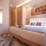 Hotel Old Town Point &
