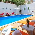 Hotel Old Town Point &